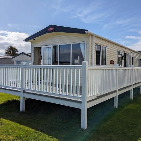 Beautiful Pet Friendly Southerness Caravan With Sea View & Decking Area Mainsriddle Екстер'єр фото