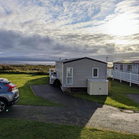 Beautiful Pet Friendly Southerness Caravan With Sea View & Decking Area Mainsriddle Екстер'єр фото